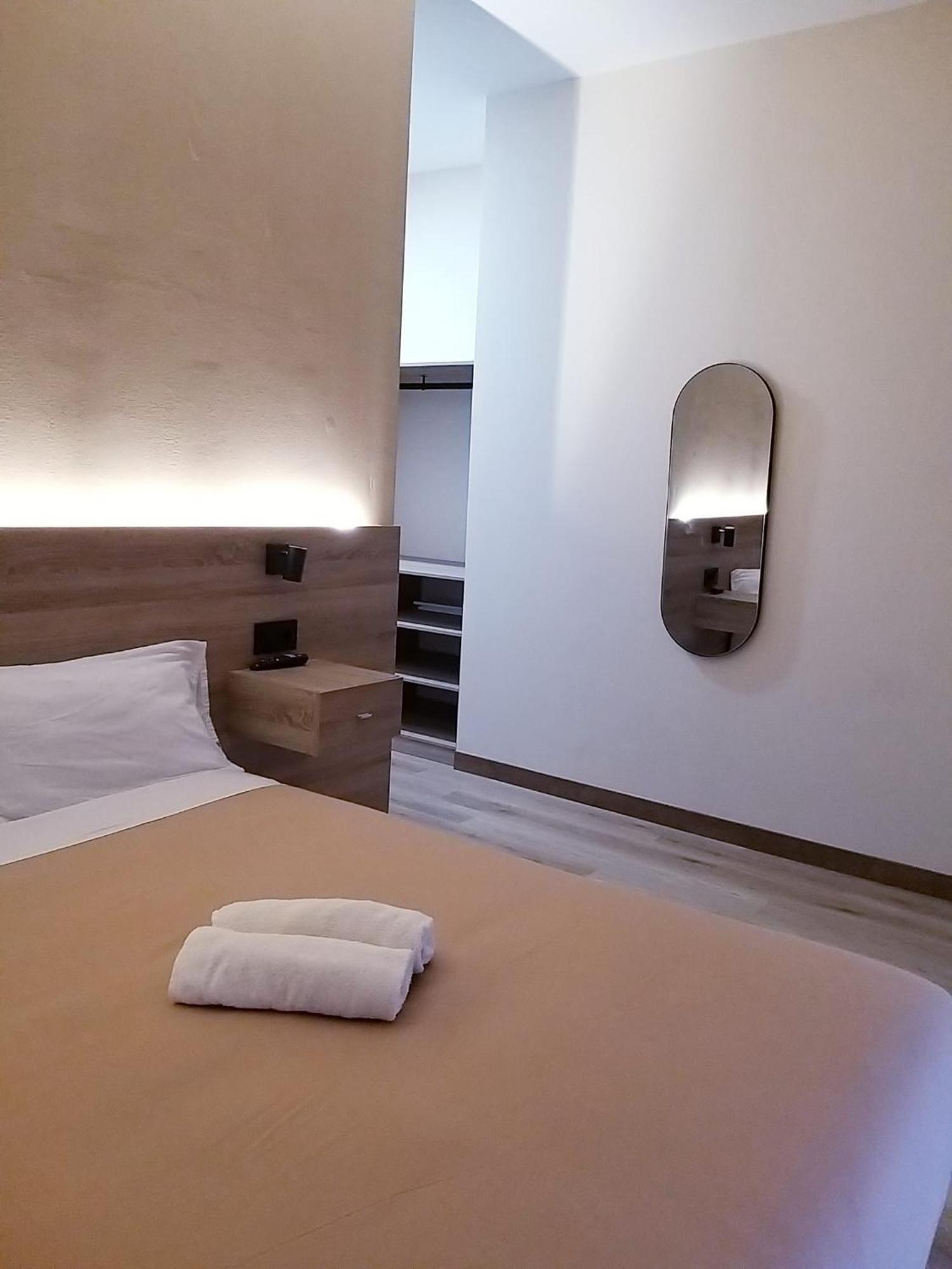 Optimus Comfort Campoamor 101 Valencia Exterior foto